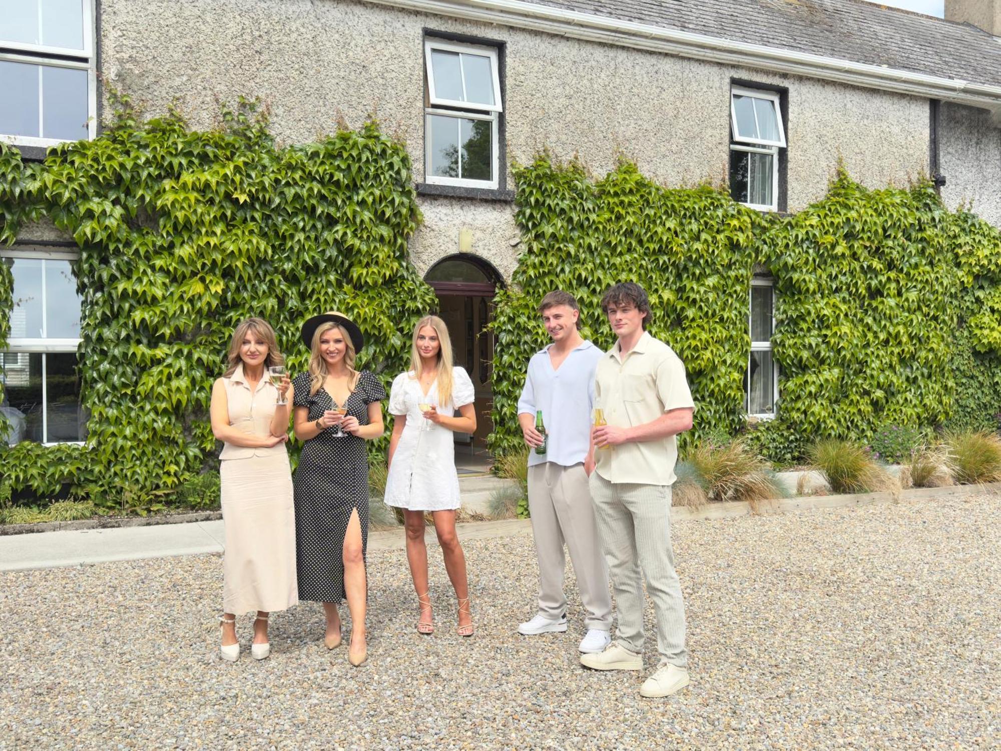 Fitz Of Inch Hotel Stradbally  Exterior photo