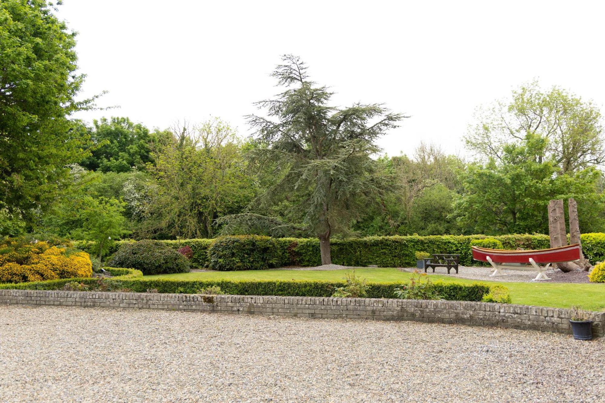 Fitz Of Inch Hotel Stradbally  Exterior photo