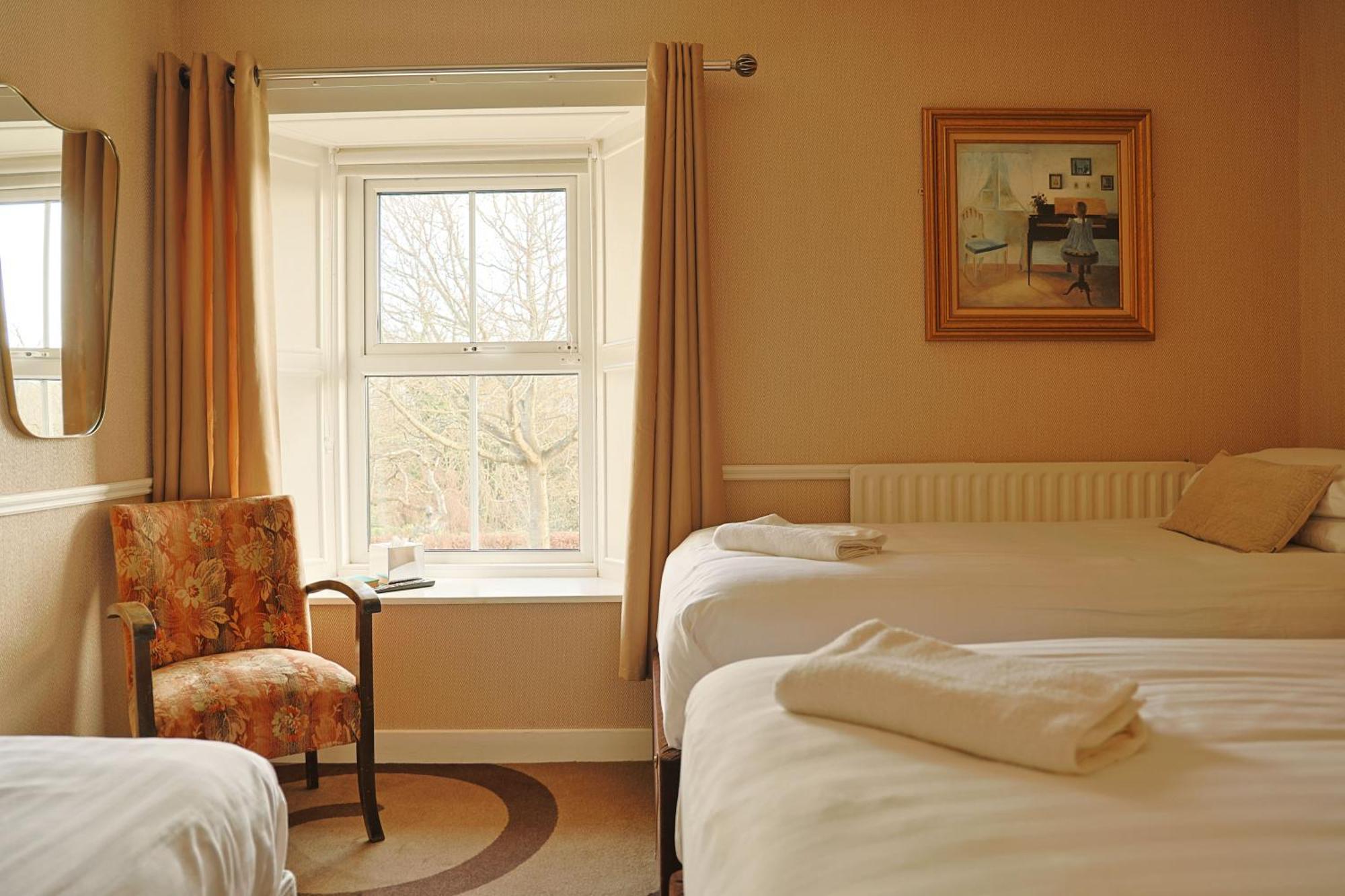 Fitz Of Inch Hotel Stradbally  Exterior photo